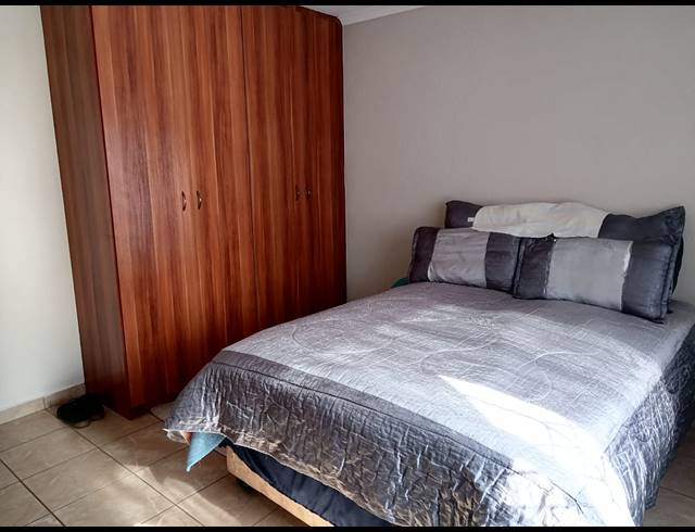 3 BEDROOM HOUSE FOR SALE IN WATERKLOOF HILL ESTATE